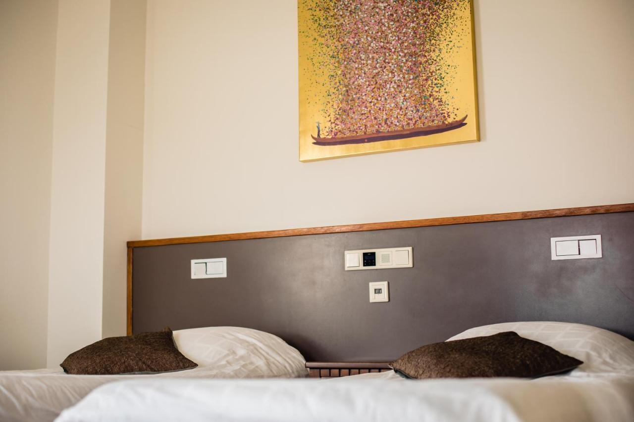 Hotel De Reiziger Ottersum Экстерьер фото