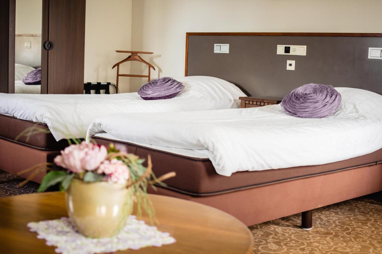 Hotel De Reiziger Ottersum Экстерьер фото