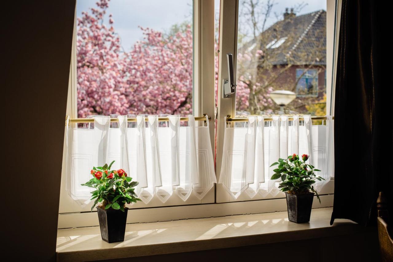 Hotel De Reiziger Ottersum Экстерьер фото
