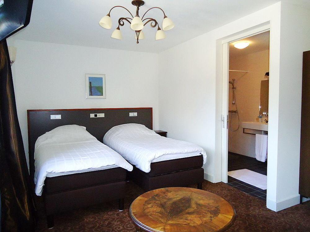 Hotel De Reiziger Ottersum Экстерьер фото